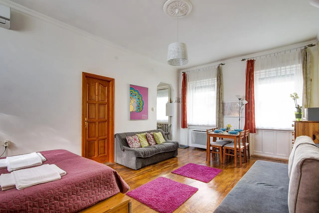 Apartment Near The Heroes Square Budapest