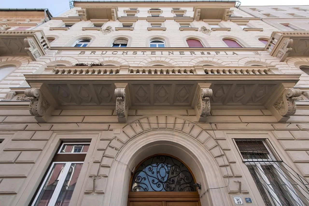 Apartment Near The Heroes Square Budapest
